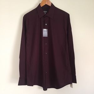 Van Heusen Men's Burgundy Button Down - Medium